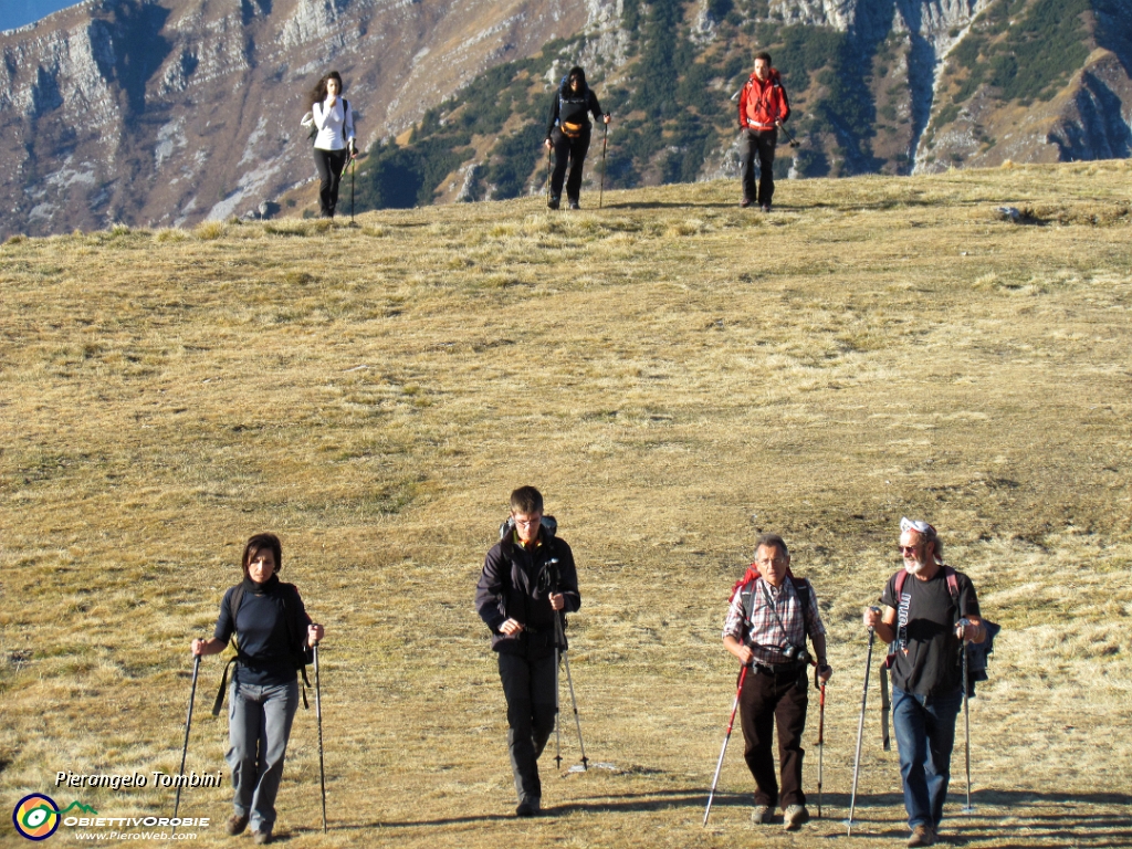 02 Partiti dal rifugio Saba, si sale verso il rifugio Capanna 2000.JPG